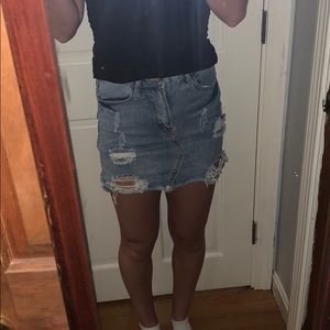 Super cute ripped jean Skirt